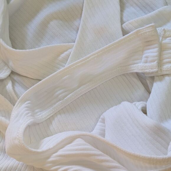 ASTR 90s Ribbed White Cutout Bodysuit Women's Size Small NWOT - Picture 14 of 14